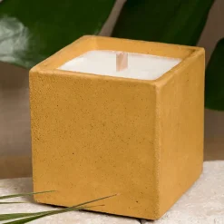 Art De La Maison<Boutiques de musées Bougie Cube - Béton Jaune - Fleur d'oranger