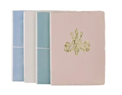 Boutiques de musées Cahier papier bouilli en cuve - Monogramme de Marie-Antoinette - Bleu Online