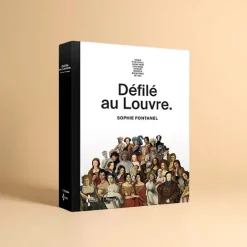 Livres D'Art<Boutiques de musées Défilé au Louvre