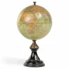 Boutiques de musées Globe Versailles Outlet
