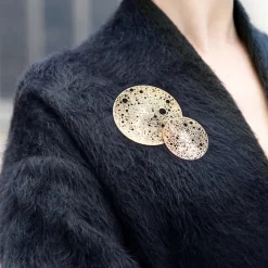 Boutiques de musées Grande broche magnétique Lunar - Métal or rosé Sale