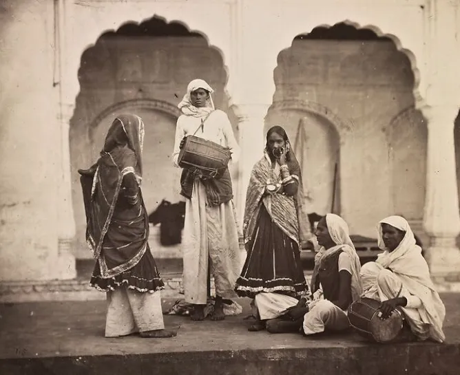 Toiles Encadrées|Toiles Sur Châssis<Boutiques de musées Groupe de hijra, 1870-1880 (toiles encadrées)