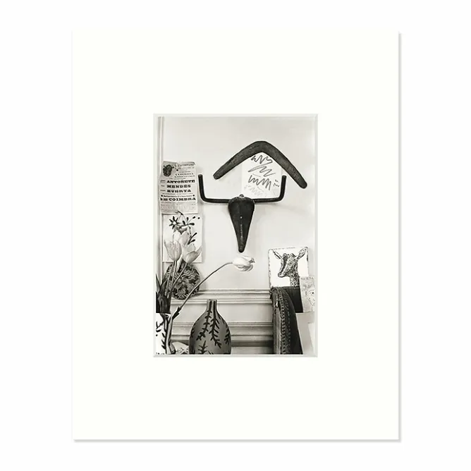 Affiches Et Reproductions<Boutiques de musées Reproduction sous Marie-Louise David Douglas Duncan - Sculpture Tête de taureau accrochée au mur du salon de l'atelier de La Californie, Cannes 1957