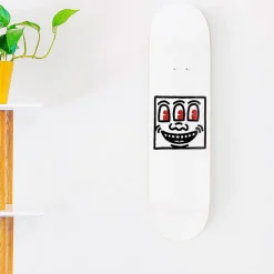 Boutiques de musées Skateboard Keith Haring Untitled (Smile) - The Skateroom Sale