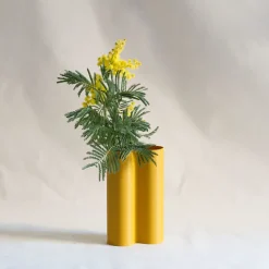 Design<Boutiques de musées Vase Álvaro 1 - Ocre mat - Warren & Laetitia