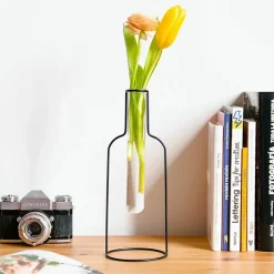 Boutiques de musées Vase Silhouette Bouteille Noir - Balvi Discount