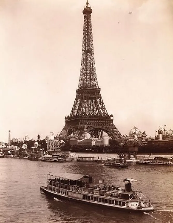Boutiques de musées 1753, vue principale de la passerelle de Passy (toiles encadrées) Discount